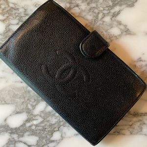 COPY - Authentic CHANEL Vintage wallet.